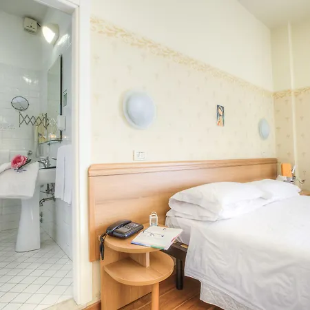 فندق San Francisco ريميني