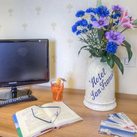 Отель San Francisco 3*