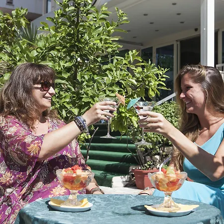 Отель San Francisco Римини